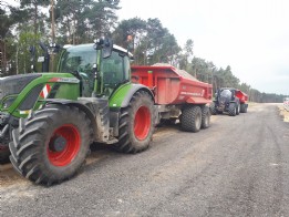 Schlepper mit Mulde